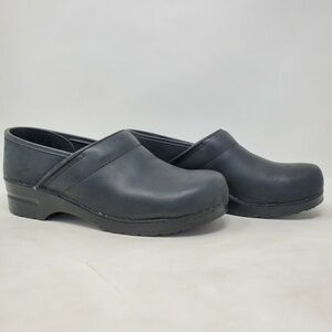 Dansko Womens Leather Round Toe Slip On Black Clog
